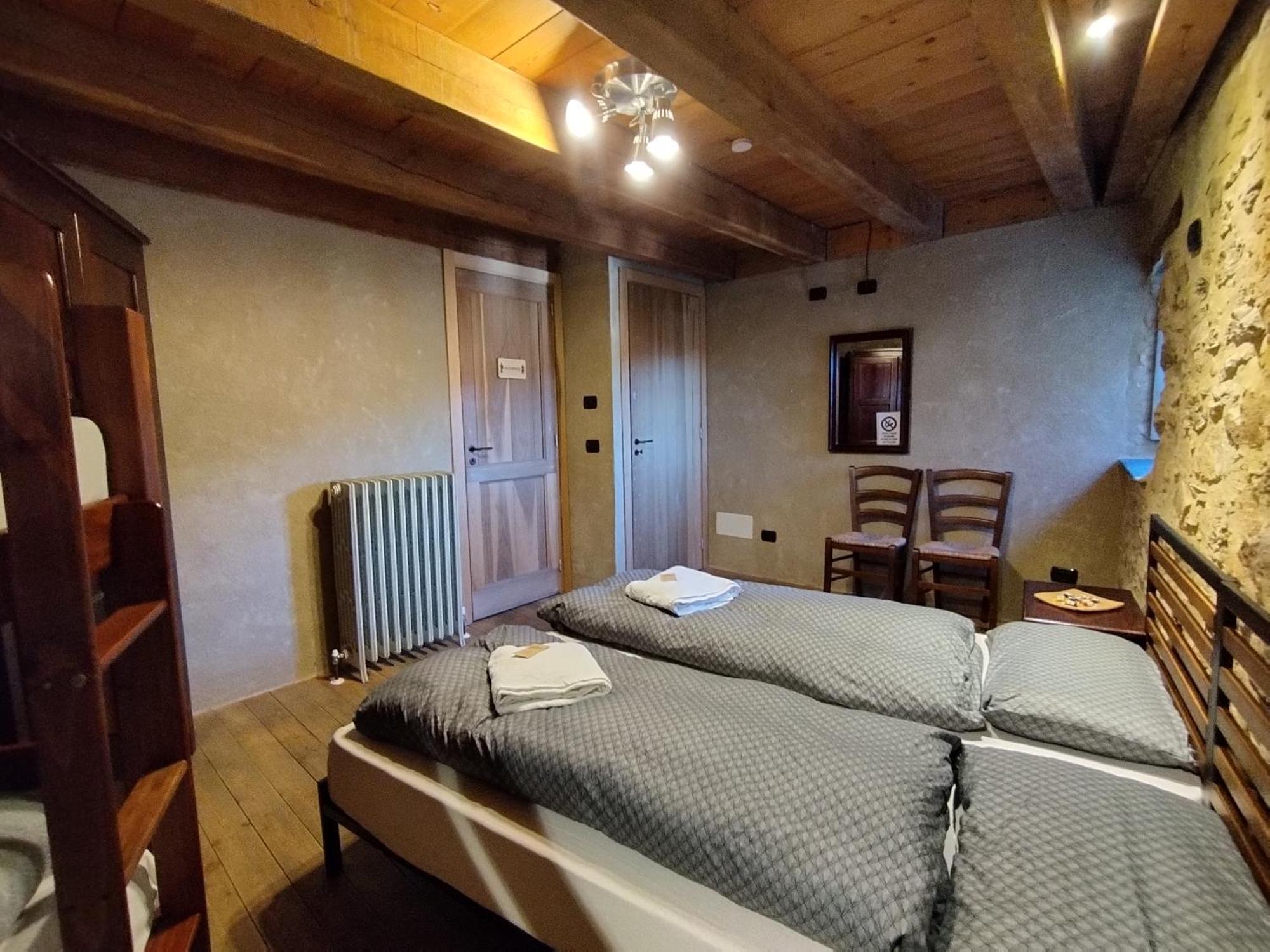 Rifugio Ca' Da Cardella Pensión Mendatica